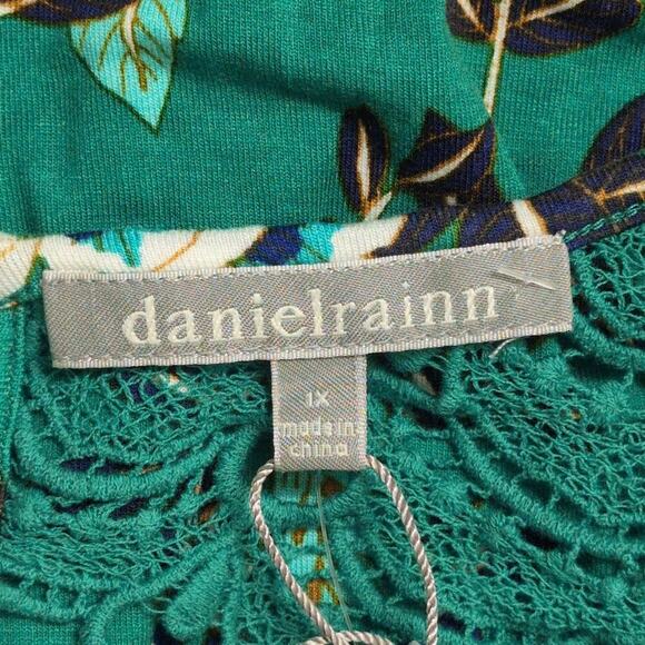 NWT Daniel Rainn Green Floral Sleeveless V Neck Crochet Lace Tunic Blouse 1X - Picture 7 of 11